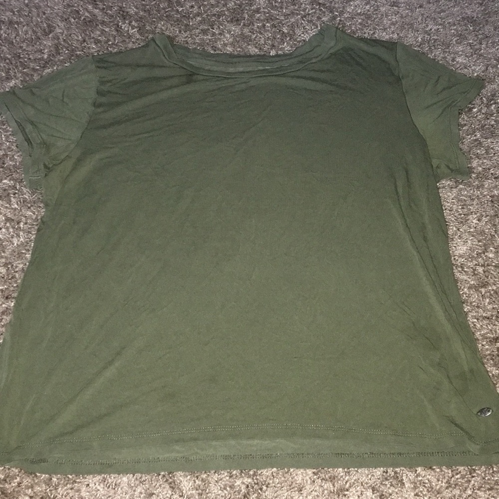 green shirt AEO